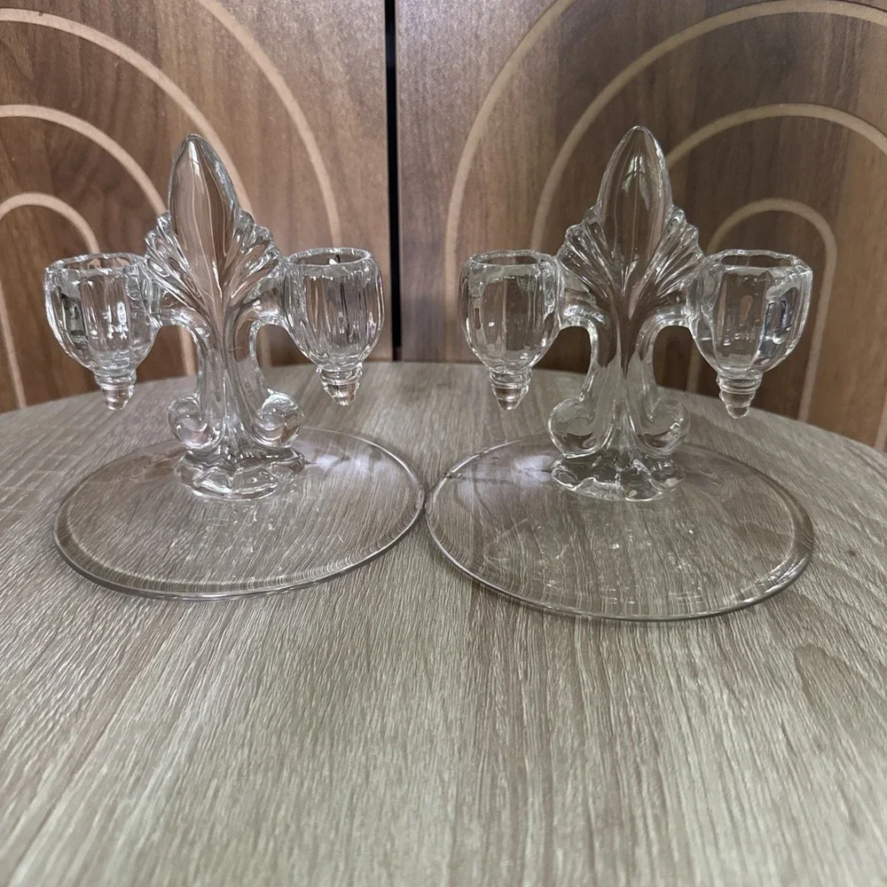 Vintage Janice New Martinsville Viking Glass Fleur De Lis Double Candle Holders
